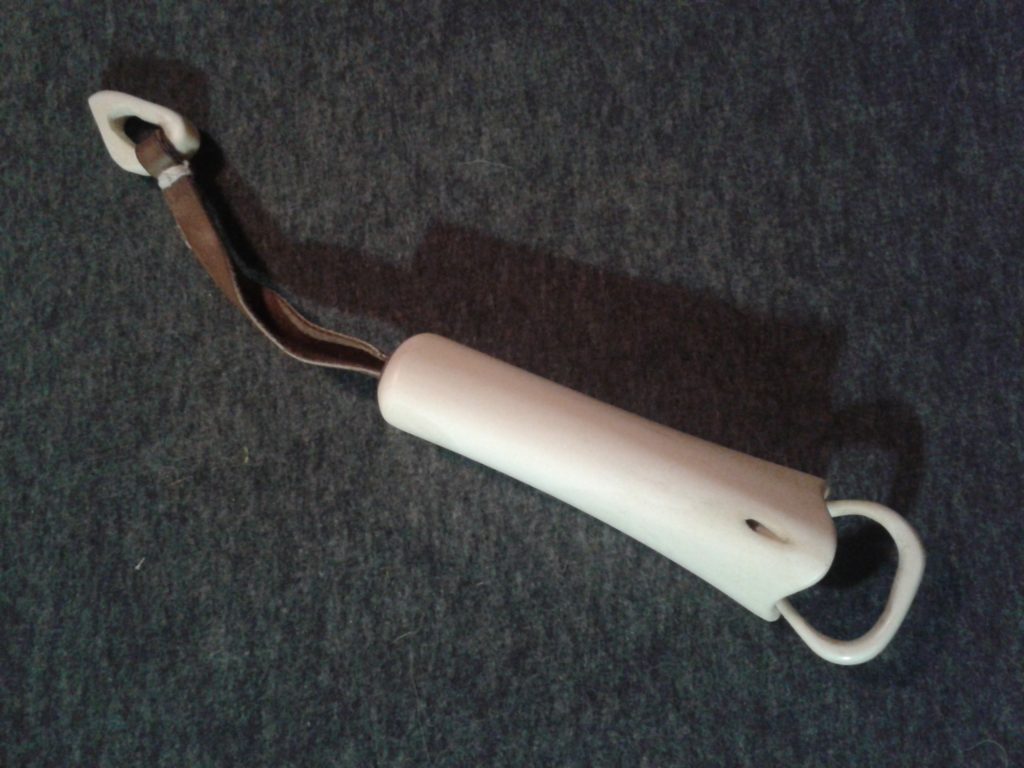 Bone needle carrier Bone needle carrier