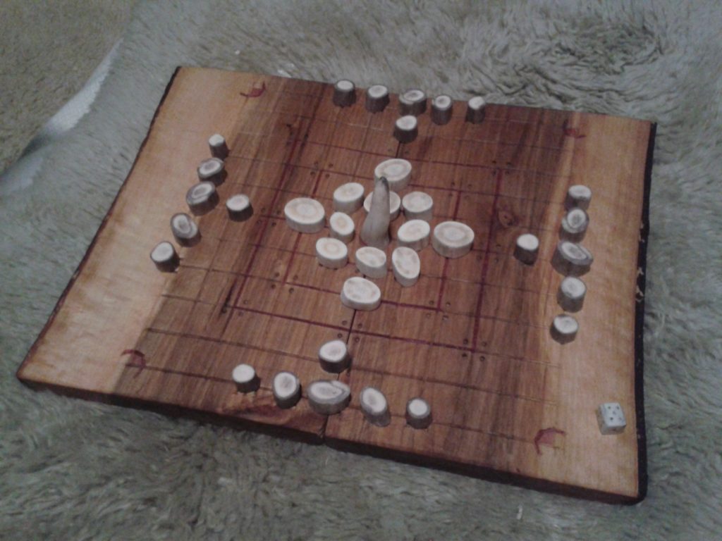 Folding game board (Tafl) Tafl game board