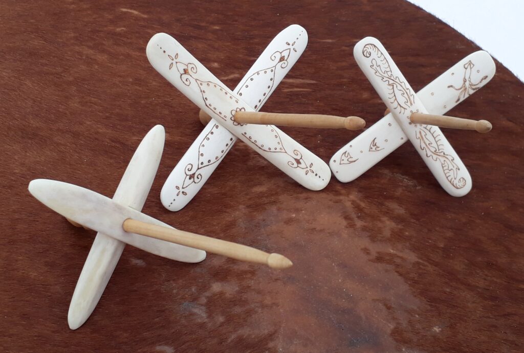 Bone Turkish spindles 700 to 1000 SEK Bone Turkish spindles