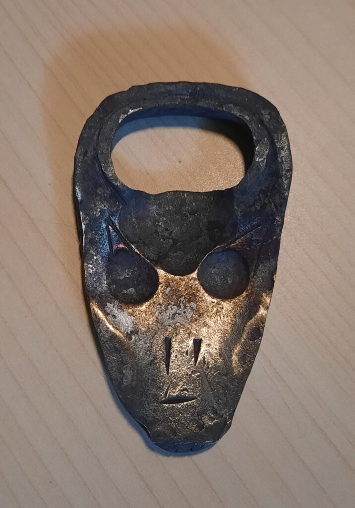 Alien bottle opener, hand forged. 200kr Alien bottle opener