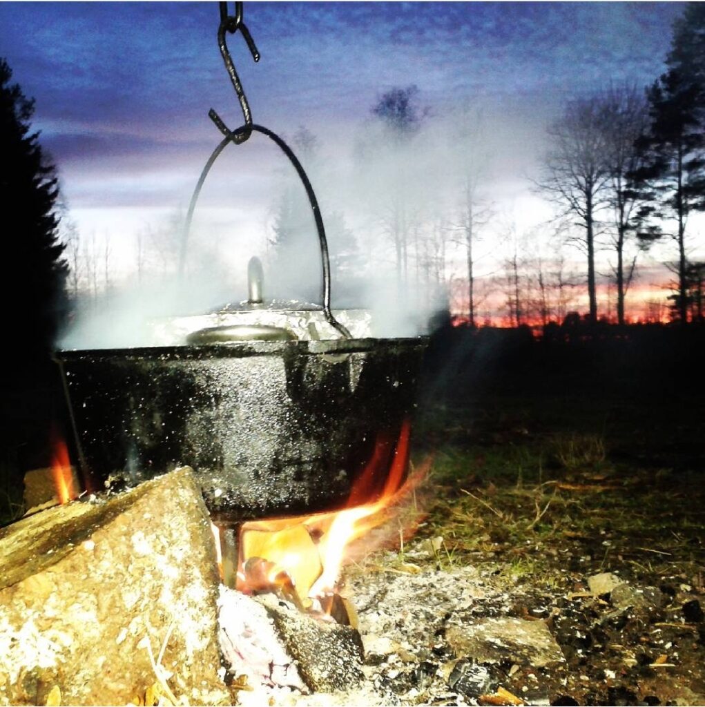 Dutch oven open fire camp cooking